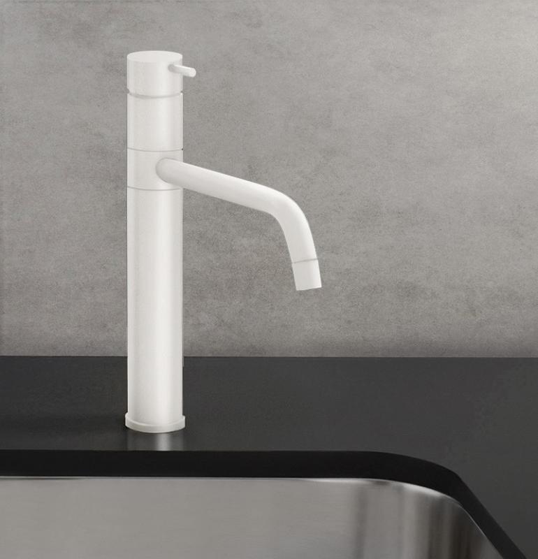 Waterevolution Flow kuhinjska pipa mat bela T150BR