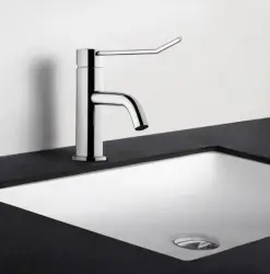 Waterevolution Flow umivalnikova pipa vklj. klik čep krom T11101