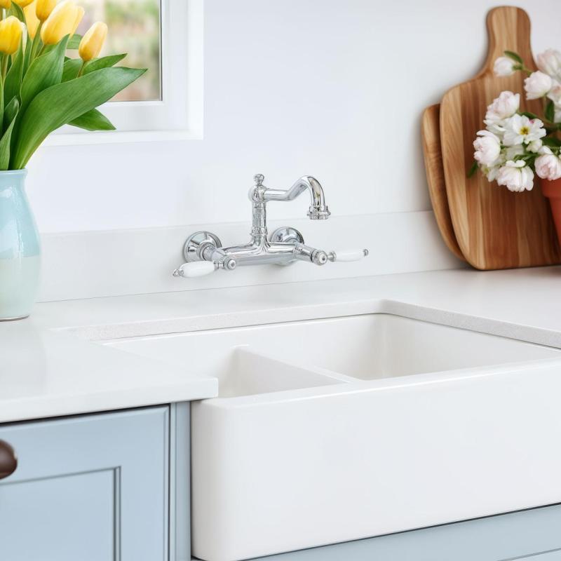 PB klasična stenska pipa z belimi ročaji Krom 1208854172