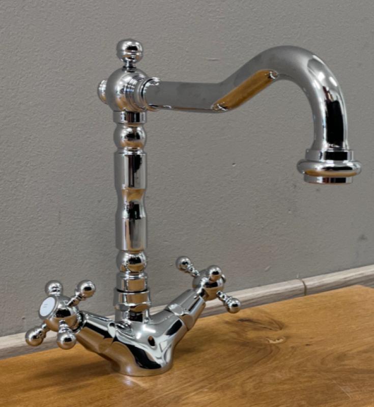 PB klasična umivalniška pipa z zvezdastimi ročaji, izliv 18,5 cm Krom 1208854932