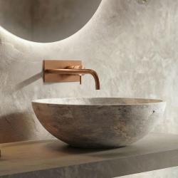 Waterevolution Flow vgradna pipa za umivalnik s pokrivno ploščo PVD brušena baker z izlivom 21 cm T1161CPE-21