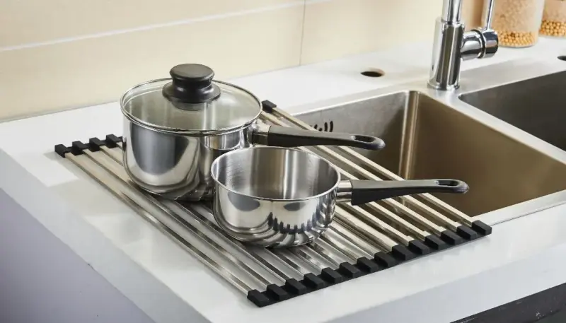 Magisso aluminijasta rolo podloga čez pomivalno korito 46 x 32 cm 30104000