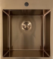Ausmann Weser inox pomivalno korito v bakreni barvi PVD Copper 55x51 z odprtino za pipo, za vgradnjo pod pult, v ravno ali nadgradno montažo 080938.