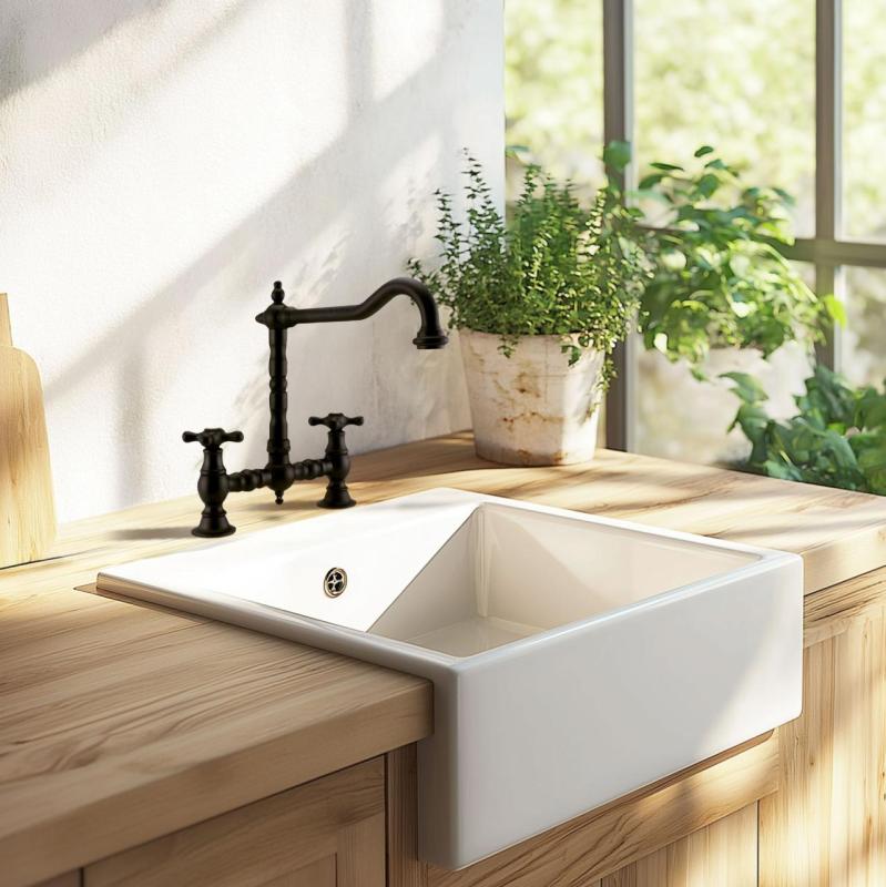 PB Nostalgijska Kuhinjska Pipa za Most, Mat Črna, Kotni Izliv s Zvezdnatimi Ročaji PBN.ZW.H.ST