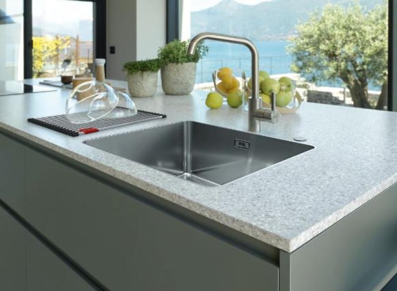 Franke Mythos MYX 210.55 inox pomivalno korito 55x40cm vgradnja na ravni 127.0638.277