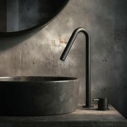 Waterevolution Flow 2-gleženska umivalniška pipa črna z visoko V 120mm izlivom T1122VPR