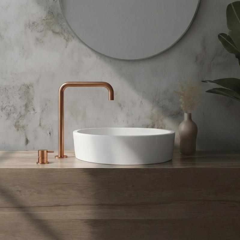 Waterevolution Flow 2-luknjasta umivalniška armatura visoka izliv 222 PVD Brušeni Baker T122HCPE