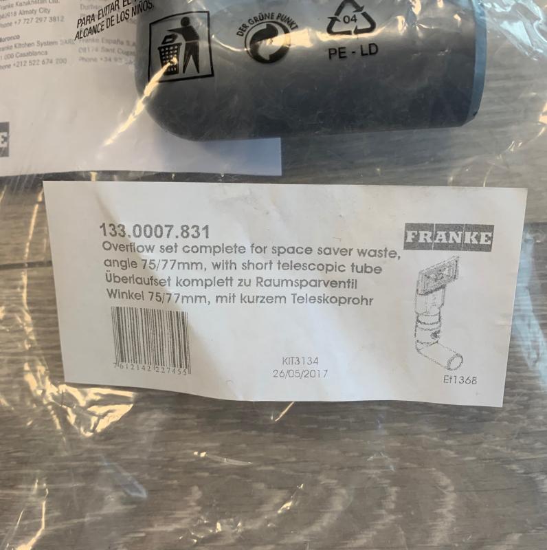 Franke Prelivni komplet Univerzalni ekstra kratek 133.0052.765