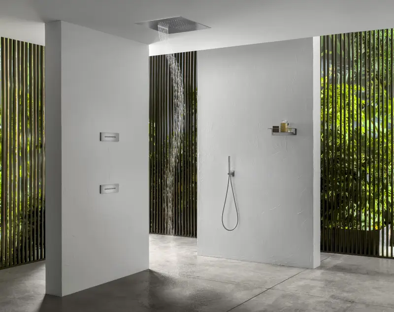 SB Square 316 Vgrajena deževna prha z valovitim pršenjem 38x38cm PVD zlato 1208955325