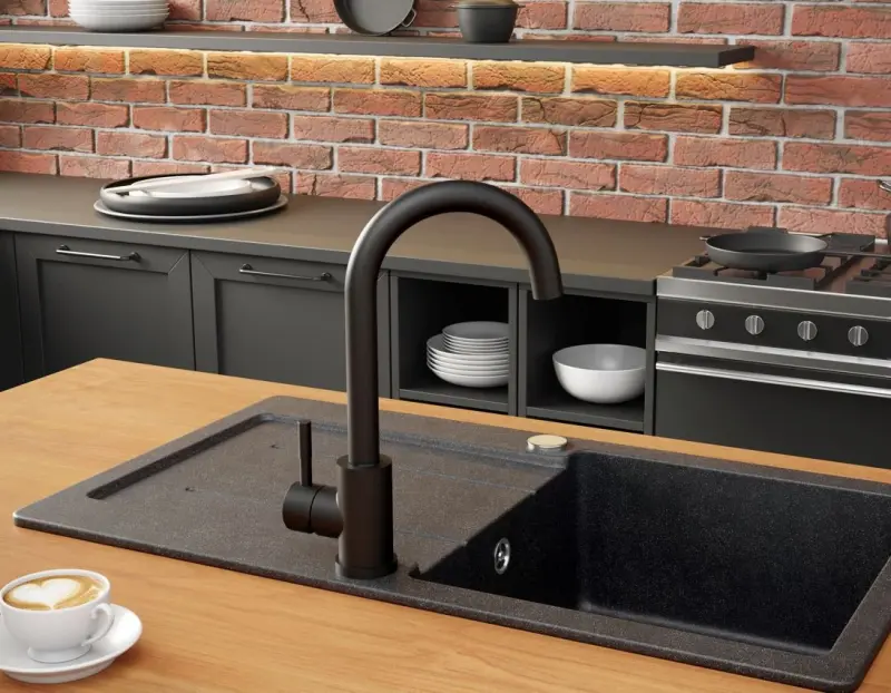 Quadri Coventry kuhinjska armatura mat črna z vrtljivim izlivom 1208956030