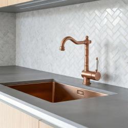 Edward Nostalgische kuhinjska pipa z vrtljivim izlivom baker klasična 1208957130