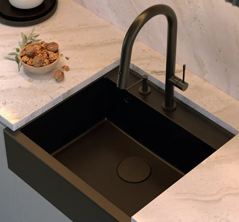 Quadri Swindon Luxe Vgrajen Dozator za Milo mat črna, napolnljiv od zgoraj 1208957213