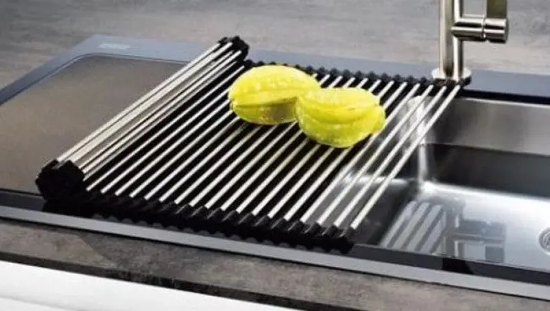 Quadri zlata zložljiva podloga za umivalnik 43 x 32 cm 1208957223