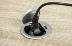 Indux Cover vgrajena ozemljitvena kuhinjska vtičnica v delovni plošči z USB in vtičnico, srebrna barva 1208957393
