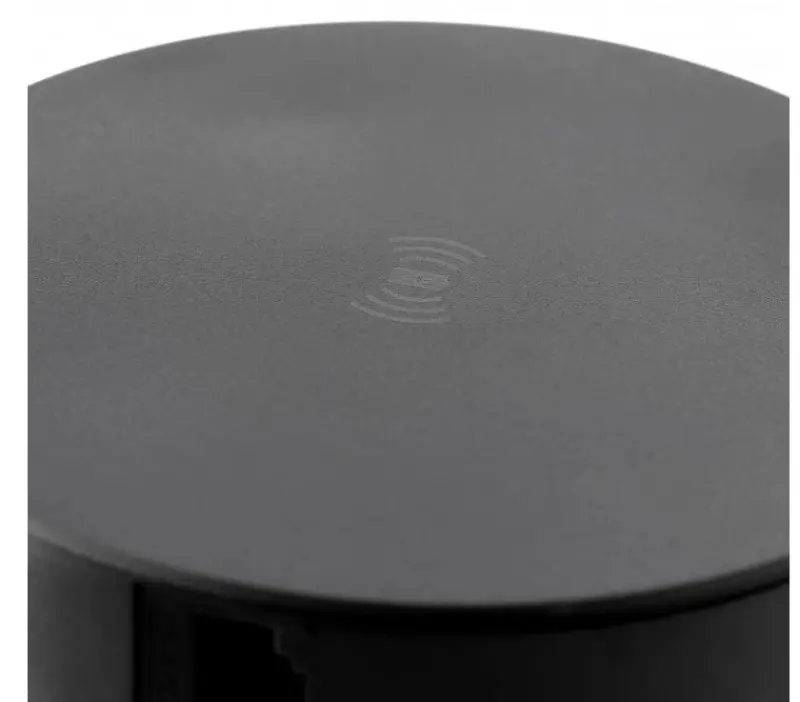 Indux Push potopljiva kuhinjska vtičnica črne barve v delovni plošči z 4 vtičnicami, 2 x USB, 2 x RJ45 in brezžičnim polnjenjem 1208957421