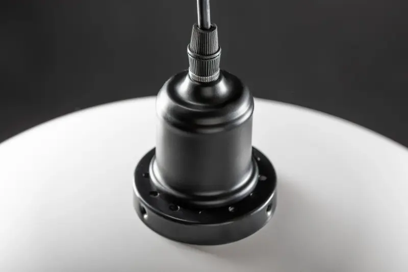 Decor Horizon mat bela industrijska viseča svetilka 4499