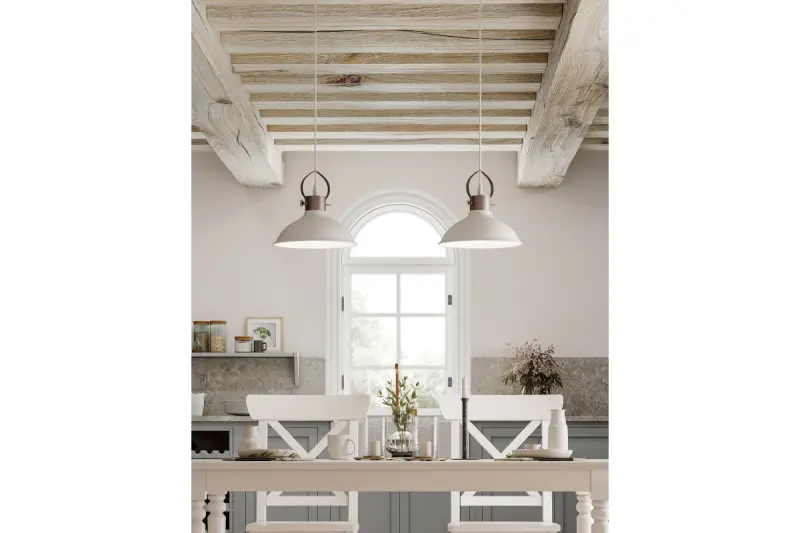 Decor Mees bela kovinska viseča svetilka z nastavkom v obliki petrolejske svetilke 2332