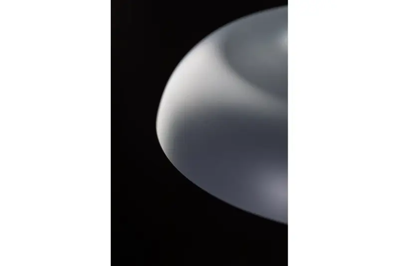 Decor Skandi moderna siva viseča svetilka s premerom 35 cm 7368