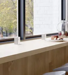 Indux Push uitschuifbare wit randaarde stopcontact met 1xUSB A en 1xUSB C met RVS deksel 1208957931 vertalen naar het Sloveens zou zijn:

Indux Push izvlečna bela vtičnica z ozemljitvijo s 1x