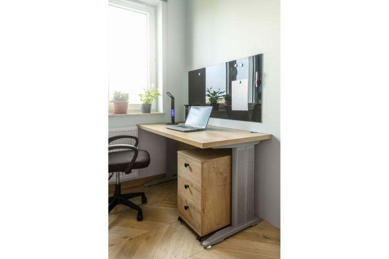 Decor Namizna svetilka LINEAR 7W 420lm AC220-240V 3-CCT 5-stopenjsko zatemnjevanje PF>0,5 RA>80 črna 1208962501