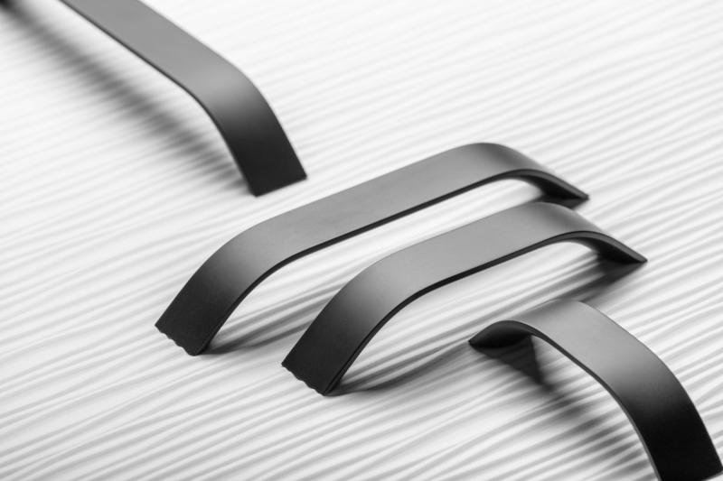 Ročaj 337 l-224 (aluminij) črna anoda 1208965428