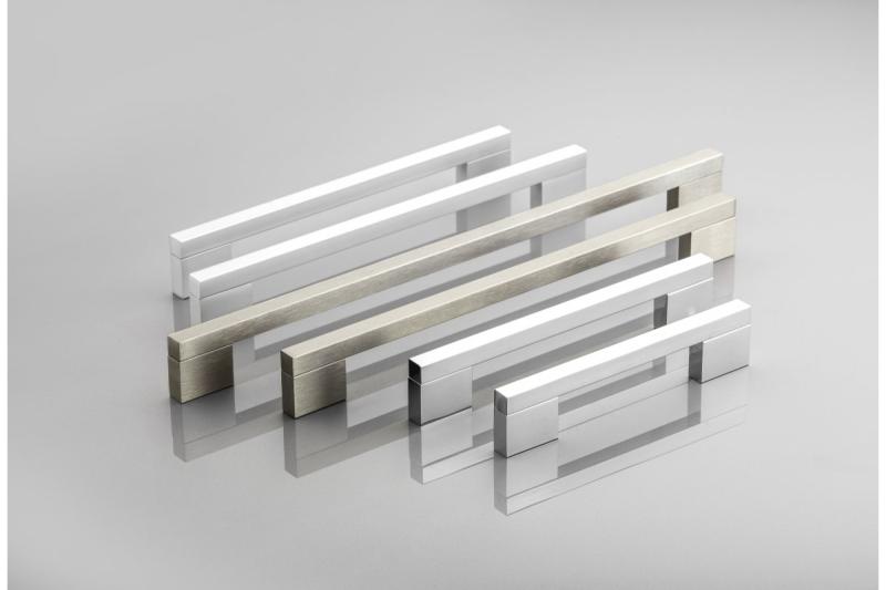 Ročaj iz aluminija A18 C=256mm krom 1208965462