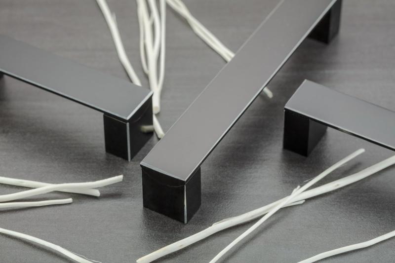 Aluminijasti ročaj ARES C=128mm črna 1208965473