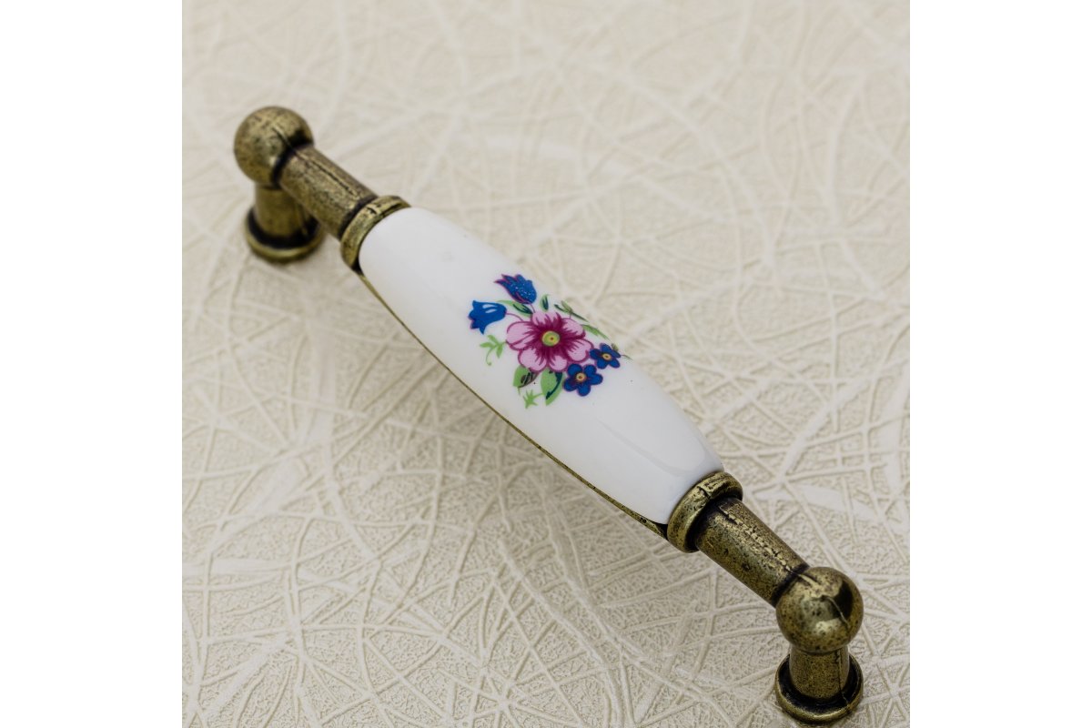 Porcelanski ročaj 728B C=96mm antikna medenina R-roza cvet 1208965696