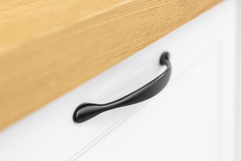 Ročaj Zamak CAMAIO C=96mm črna mat 1208965936