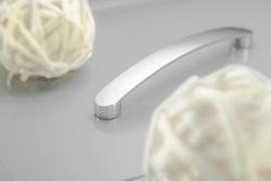 Ročaj Zamak GENUA C=160mm aluminij 1208966092