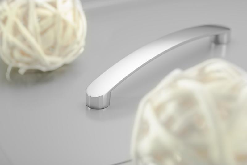 Ročaj Zamak GENUA C=160mm aluminij 1208966092