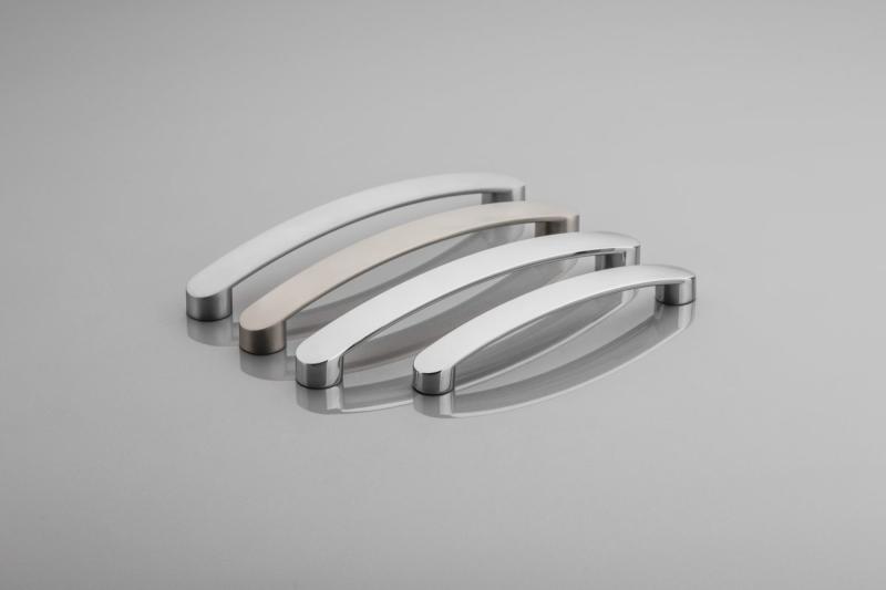 Ročaj Zamak GENUA C=160mm aluminij 1208966092