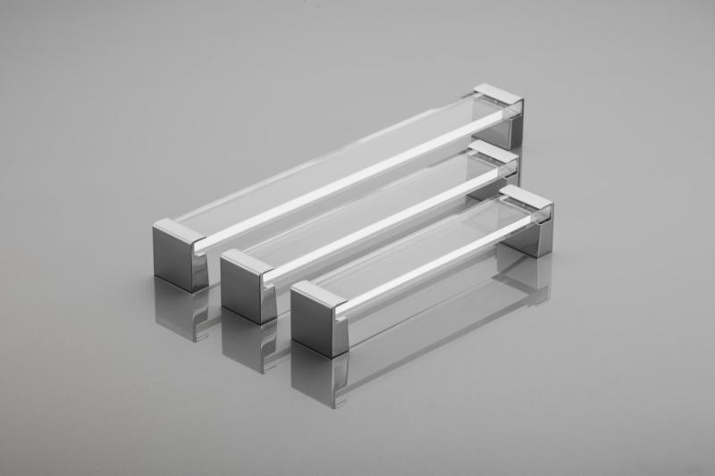 Ročaj Zamak OLIVA C=192mm kromirane noge + prozoren akrilik 1208966157