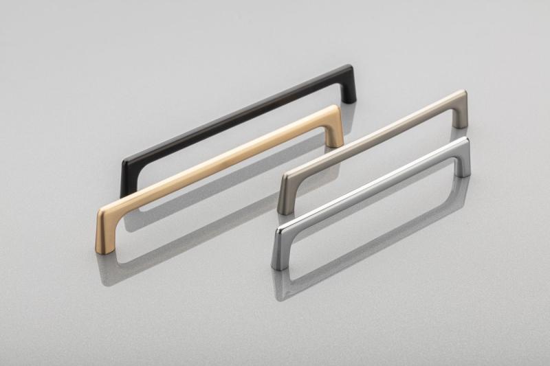 Ročaj Zamak OCTAVIO C = 128 mm sijoče zlato 1208966160