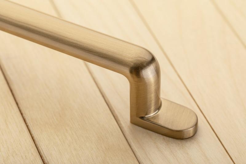 Ročaj Zamak OTTO C = 128 mm šampanjec 1208966178