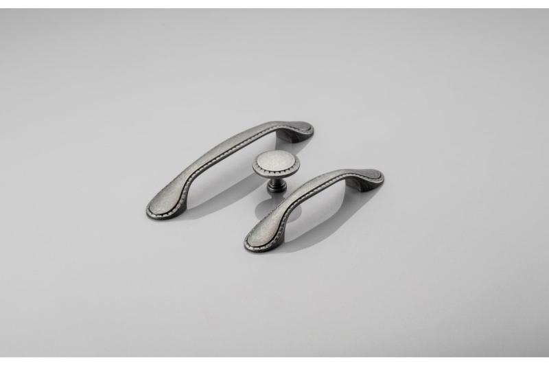 Ročaj Zamak PALERMO C=128 mm antična srebrna 1208966182