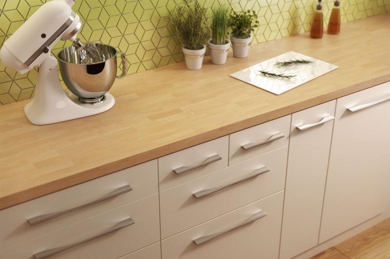 Ročaj Zamak PRATO C=320mm brušeno jeklo 1208966187