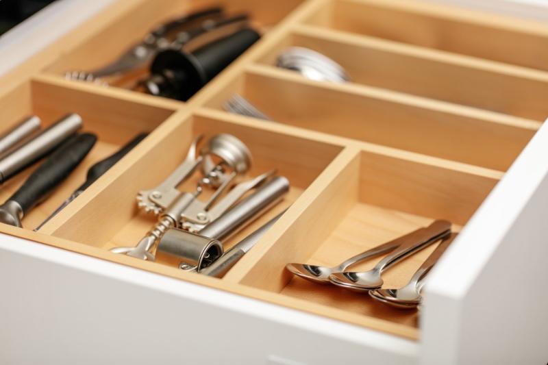 Decor Cutle Posodice za jedilni pribor Kuhinja Nastavljiv vložek za omare 600–1000 mm  1208966291