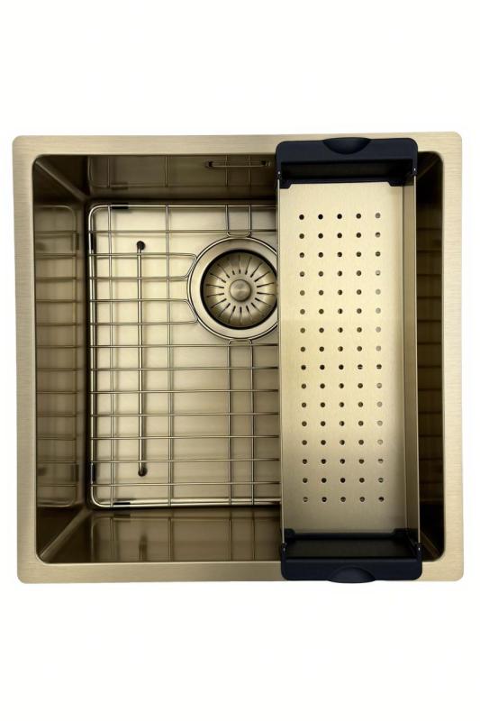 Pure.Sink Prestige pomivalno korito 40x40 cm PVD Zlato 10mm radijus za vgradnjo, plosko vgradnjo in nadgradnjo PPG4040-60