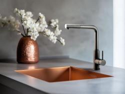 Pure.Sink Prestige umivalnik 40x40 cm PVD Baker, radij 10 mm, za vgradnjo pod pult, vgradnjo na ravno in nadgradnjo PPG4040-62