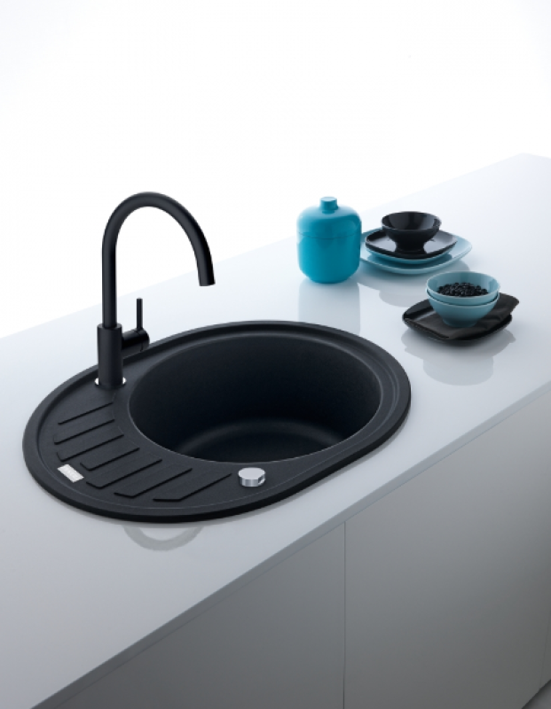 Franke Lina XL kuhinjska armatura Onyx z vrtljivim izlivom 115.0626.020