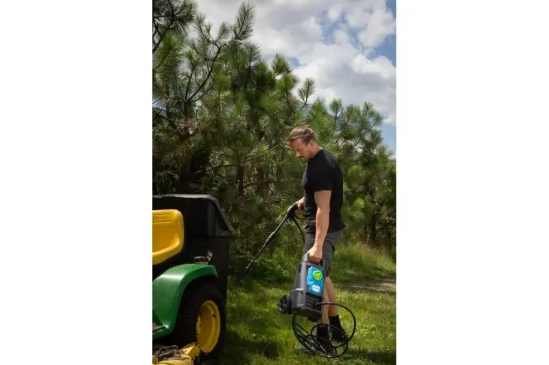 Högert Kompakten Visokotlačni Čistilec 1500W - 120 bar