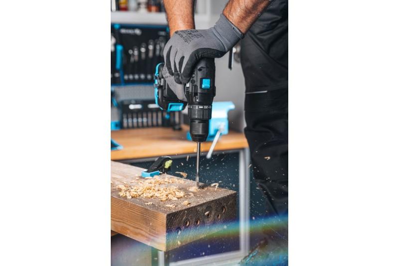 HÖGERT močan akumulatorski vijačnik 18V za les in kovino