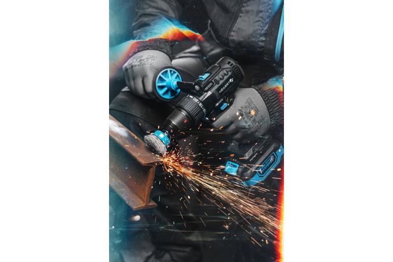 HÖGERT Brushless akumulatorski vijačnik set, 18V, z držalom za bite, magazinom za bite, polnilcem in baterijo.