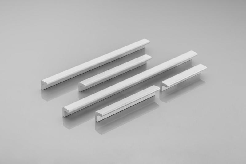 Aluminijasti ročaj GAMMA C=320mm aluminij