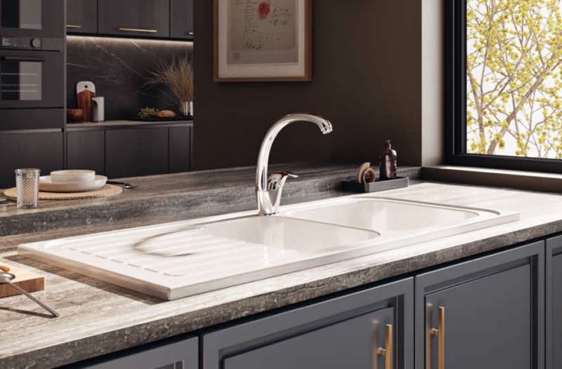 Ausmann Ceramic Blush Keramično Dvojno Belo Pomivalno Korito z Odcejalnikom 1125 x 500 mm 1208970514