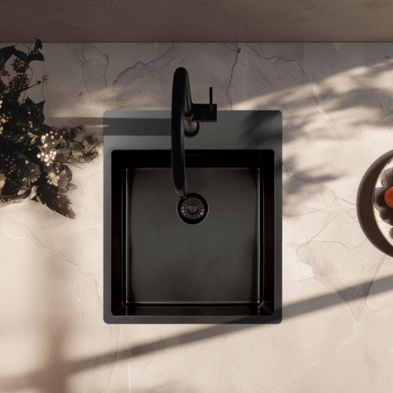 Pure.Sink Exclusivo Gun Metal umivalnik 44x52 cm Tapwing z luknjo za pipe 10mm radius PEX4040T-61