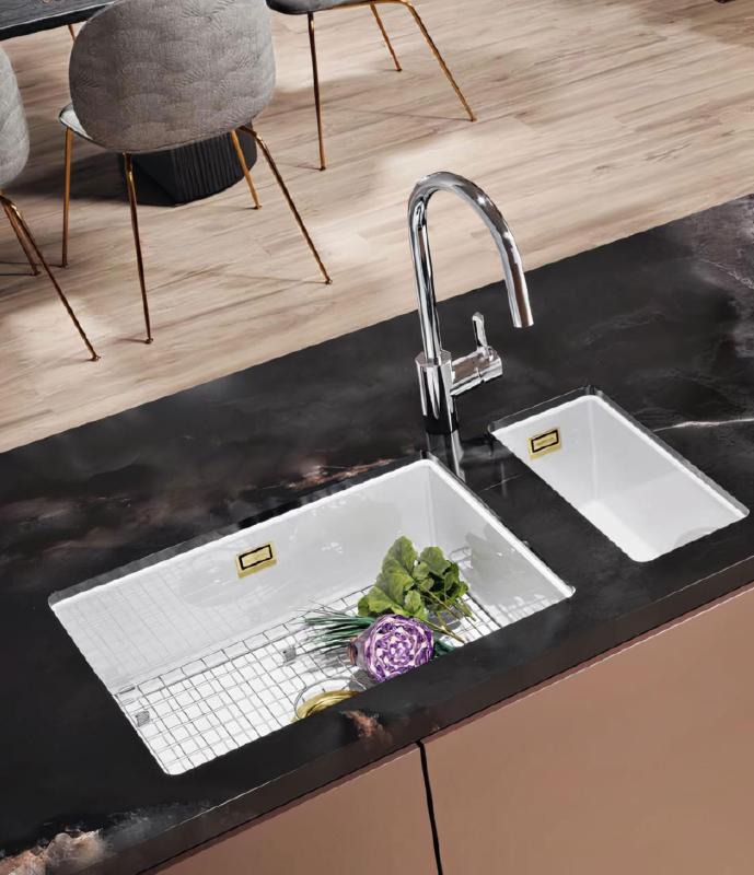 Ausmann Ceramic Ember Keramični Beli Polovični Umivalnik za Površinsko in Podpovršinsko Montažo 174 x 400 mm z Zlatim Čepom 1208971501