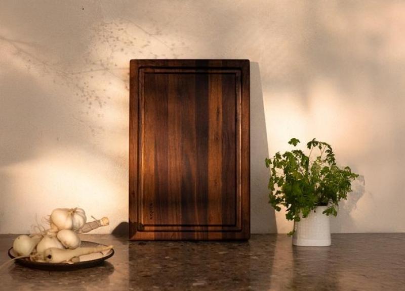 Woodsea Butcher Groove L - Orehova Lesena Deska za rezanje s sokom 60x45 cm 1208971536