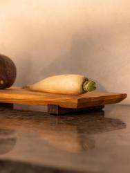 Woodsea Sushi M - Sushideska iz jesenovega lesa z nogicami iz orehovega lesa 30x17 cm 1208971585